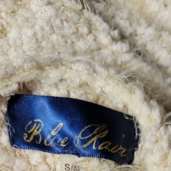 Blue rain cream color caradigan size s/m - Picture 4 of 5